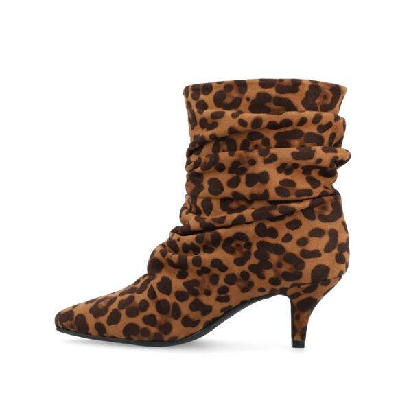 Journee Collection Women's Pointed Toe Kitten Heel Slip On Boots Leopard Size 9 - Picture 3 of 7